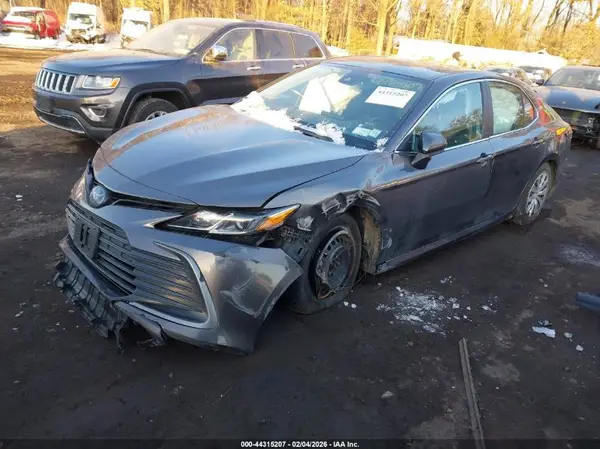 4T1C31AK8PU057247 2023 TOYOTA CAMRY - Image 2