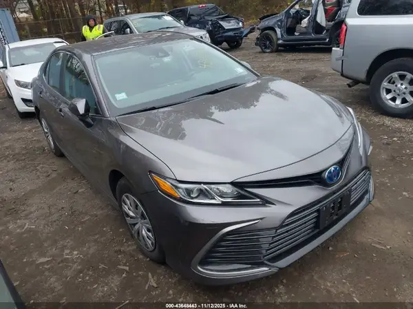 4T1C31AK8RU061608 2024 TOYOTA CAMRY - Image 1