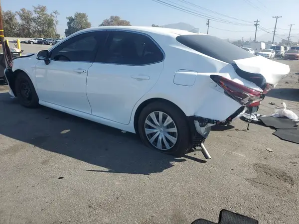 4T1C31AK8RU626200 2024 TOYOTA CAMRY - Image 2