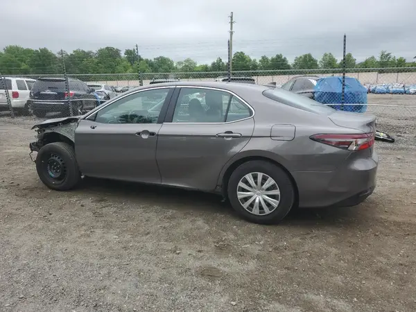 4T1C31AK8RU630778 2024 TOYOTA CAMRY - Image 2