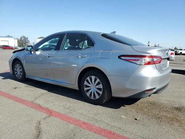 4T1C31AK9LU017687 2020 TOYOTA CAMRY - Image 2