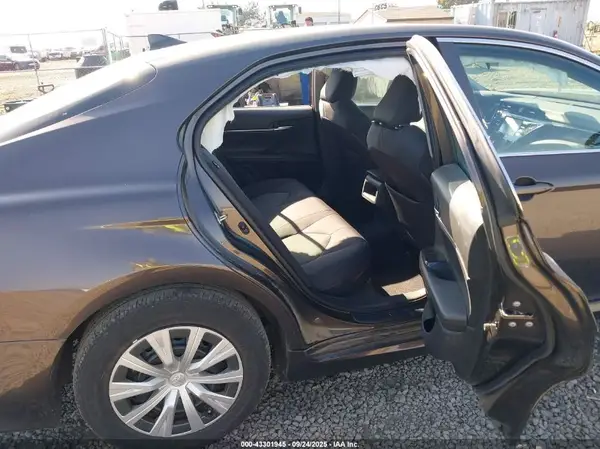 4T1C31AK9LU520765 2020 TOYOTA CAMRY - Image 8