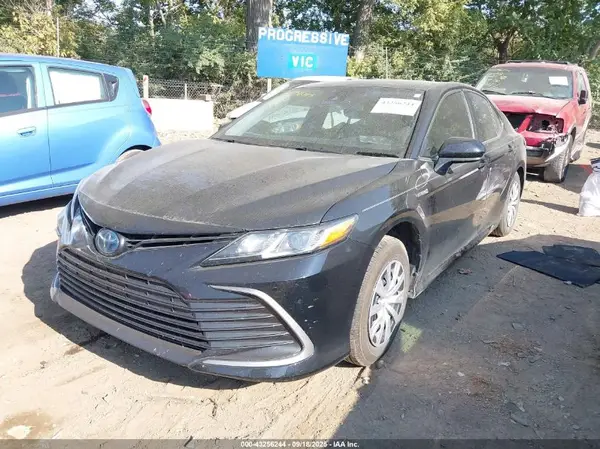 4T1C31AK9MU025127 2021 TOYOTA CAMRY - Image 2