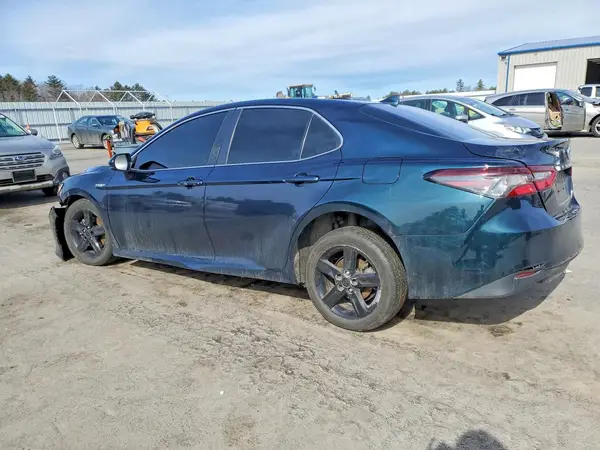 4T1C31AK9MU030439 2021 TOYOTA CAMRY - Image 2