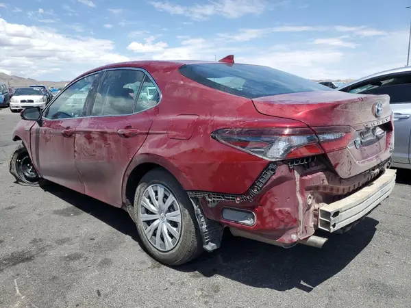 4T1C31AK9MU557638 2021 TOYOTA CAMRY - Image 2