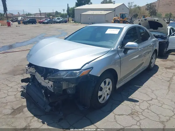 4T1C31AK9MU564234 2021 TOYOTA CAMRY - Image 2