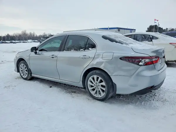 4T1C31AK9MU567358 2021 TOYOTA CAMRY - Image 2