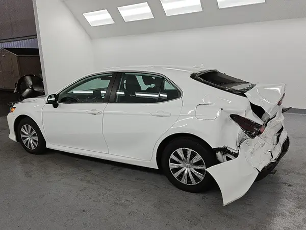 4T1C31AK9NU573050 2022 TOYOTA CAMRY - Image 2