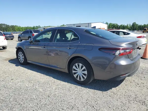 4T1C31AK9NU579205 2022 TOYOTA CAMRY - Image 2