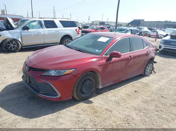 4T1C31AK9NU579673 2022 TOYOTA CAMRY - Image 2