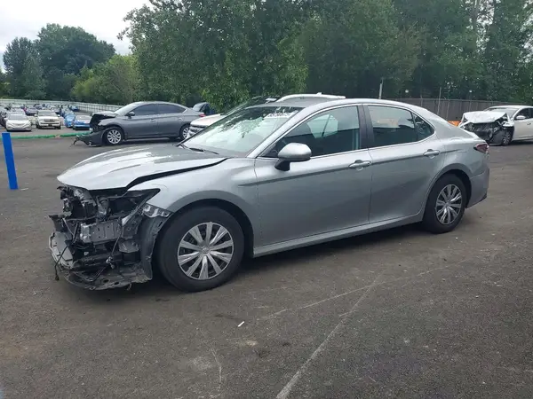 4T1C31AK9NU596179 2022 TOYOTA CAMRY - Image 1