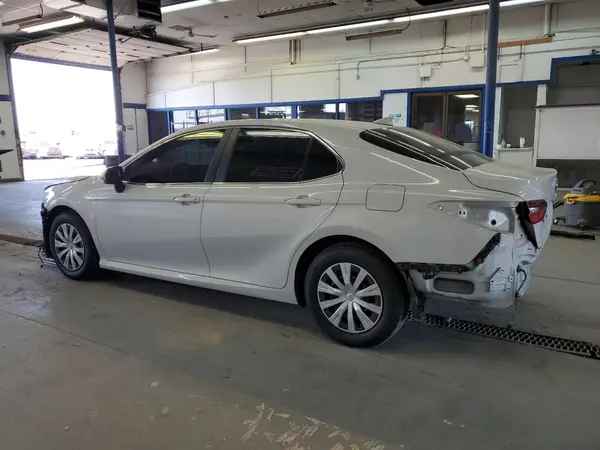 4T1C31AK9PU054986 2023 TOYOTA CAMRY - Image 2
