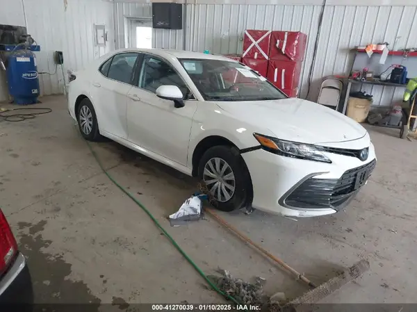 4T1C31AK9PU604137 2023 TOYOTA CAMRY - Image 1