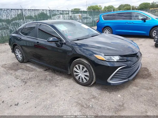 4T1C31AK9PU611492 2023 TOYOTA CAMRY - Image 1