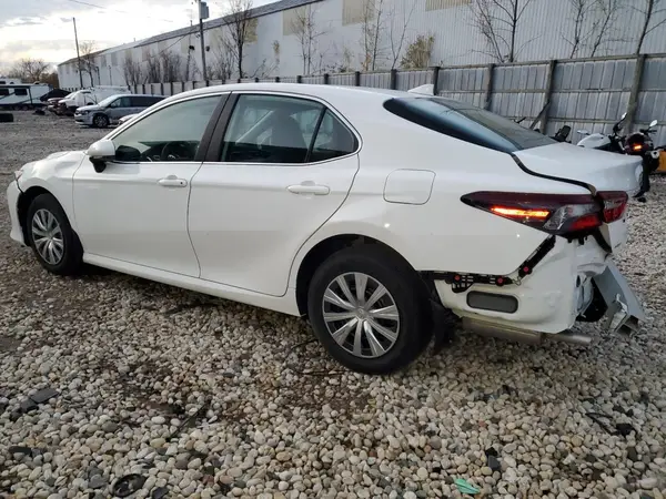 4T1C31AK9PU612335 2023 TOYOTA CAMRY - Image 2