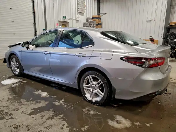 4T1C31AK9PU613226 2023 TOYOTA CAMRY - Image 2