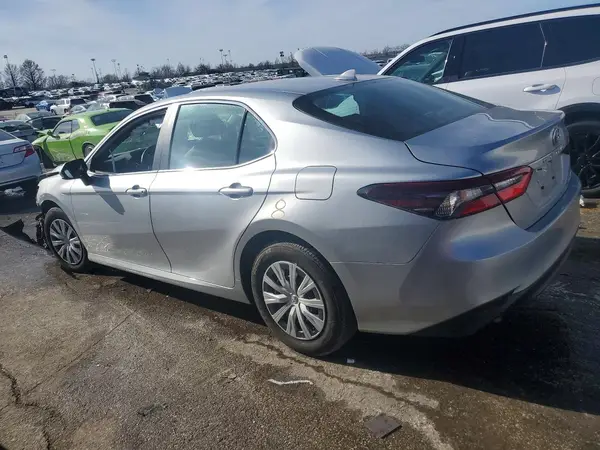 4T1C31AK9PU619947 2023 TOYOTA CAMRY - Image 2
