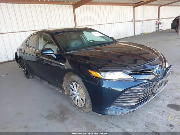 4T1C31AKXLU011865 2020 TOYOTA CAMRY - Image 1