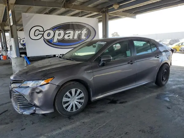 4T1C31AKXLU011882 2020 TOYOTA CAMRY - Image 1