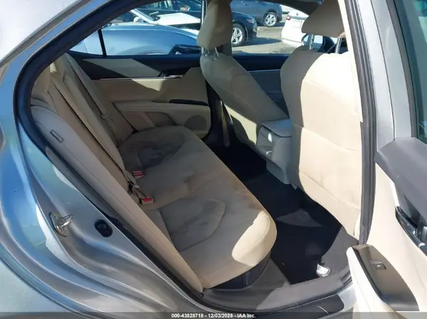 4T1C31AKXLU518880 2020 TOYOTA CAMRY - Image 8
