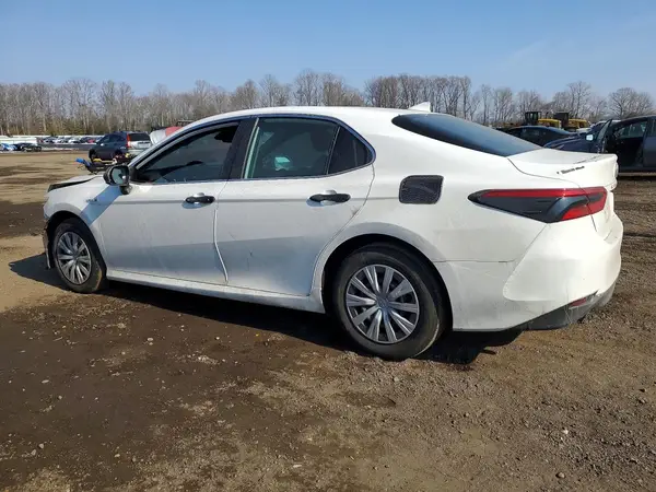 4T1C31AKXLU519429 2020 TOYOTA CAMRY - Image 2