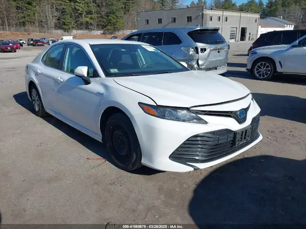 4T1C31AKXLU527708 2020 TOYOTA CAMRY - Image 1