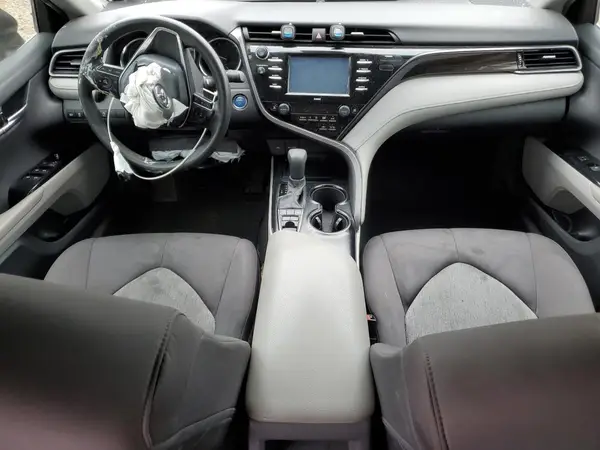 4T1C31AKXLU528275 2020 TOYOTA CAMRY - Image 8