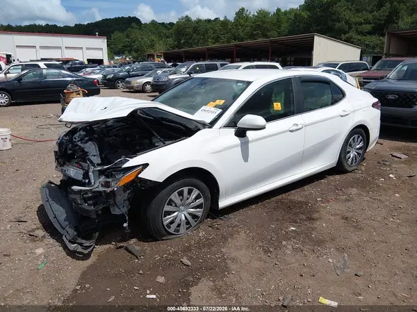 4T1C31AKXLU531418 2020 TOYOTA CAMRY - Image 2
