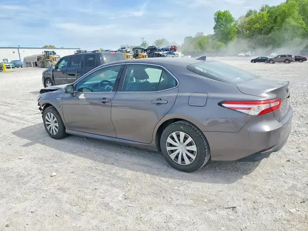 4T1C31AKXLU533668 2020 TOYOTA CAMRY - Image 2