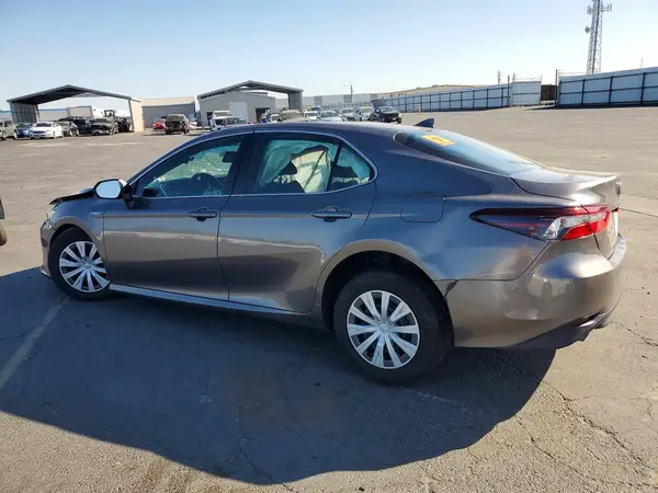 4T1C31AKXMU023015 2021 TOYOTA CAMRY - Image 2