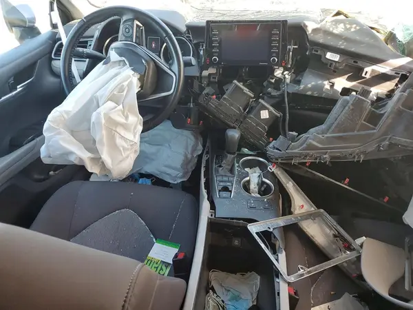 4T1C31AKXMU023015 2021 TOYOTA CAMRY - Image 8