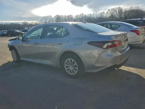 4T1C31AKXMU027288 2021 TOYOTA CAMRY - Image 2