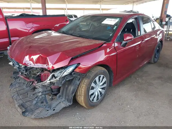 4T1C31AKXMU031065 2021 TOYOTA CAMRY - Image 2