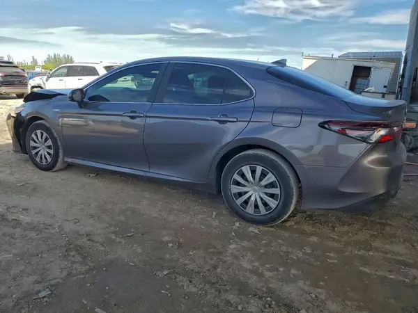 4T1C31AKXMU562010 2021 TOYOTA CAMRY - Image 2