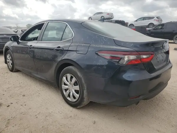 4T1C31AKXMU563044 2021 TOYOTA CAMRY - Image 2