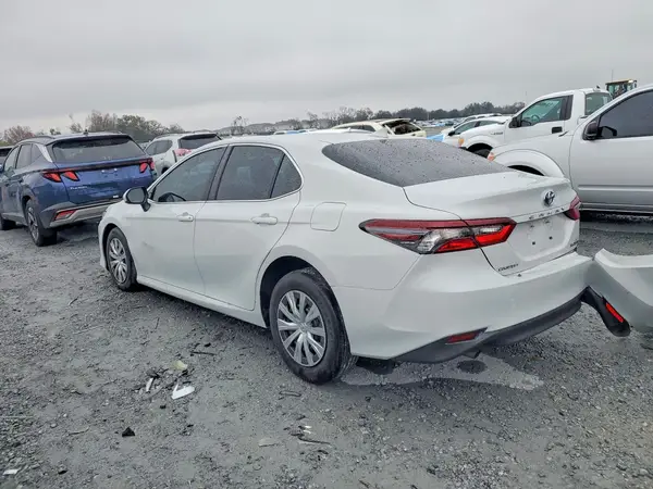 4T1C31AKXNU039295 2022 TOYOTA CAMRY - Image 2