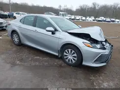 4T1C31AKXNU040186 2022 TOYOTA CAMRY