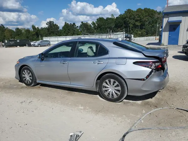 4T1C31AKXNU570867 2022 TOYOTA CAMRY - Image 2