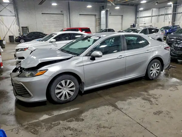 4T1C31AKXNU571047 2022 TOYOTA CAMRY - Image 1