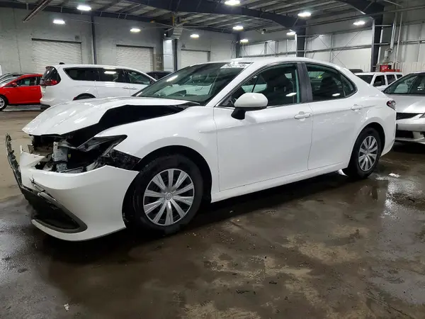 4T1C31AKXNU581464 2022 TOYOTA CAMRY - Image 1