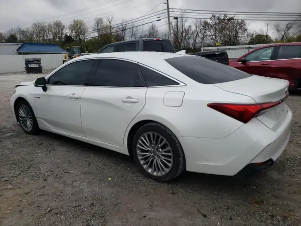 4T1CA1ABXMU008262 2021 TOYOTA AVALON - Image 2