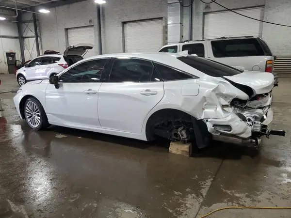 4T1CZ1FB0LU051234 2020 TOYOTA AVALON - Image 2