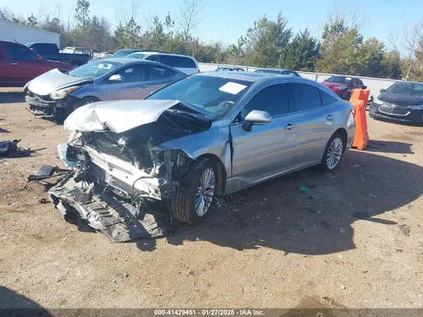 4T1D21FB6LU018439 2020 TOYOTA AVALON - Image 2