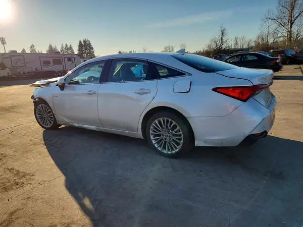 4T1D21FBXLU018816 2020 TOYOTA AVALON - Image 2