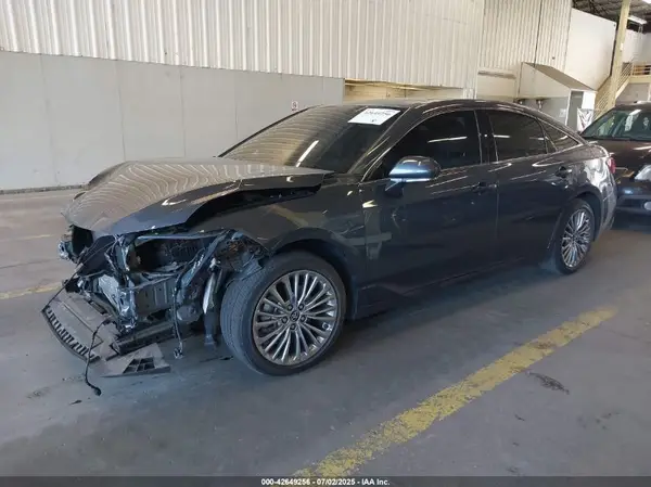 4T1DA1AB0NU014934 2022 TOYOTA AVALON - Image 2