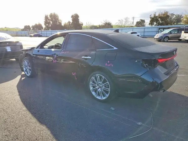 4T1DA1AB2MU010558 2021 TOYOTA AVALON - Image 2