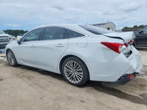 4T1DA1AB3NU014040 2022 TOYOTA AVALON - Image 2
