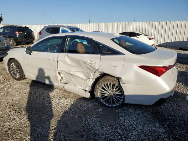 4T1DA1AB4MU007824 2021 TOYOTA AVALON - Image 2