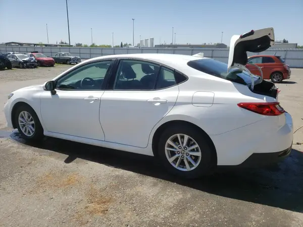 4T1DAACK0SU001206 2025 TOYOTA CAMRY - Image 2