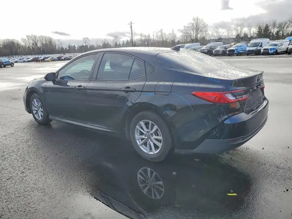 4T1DAACK0SU002128 2025 TOYOTA CAMRY - Image 2